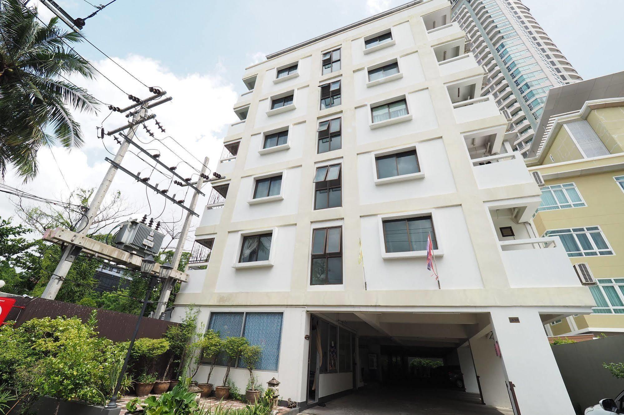 Living Naraa Place Bangkok Dış mekan fotoğraf