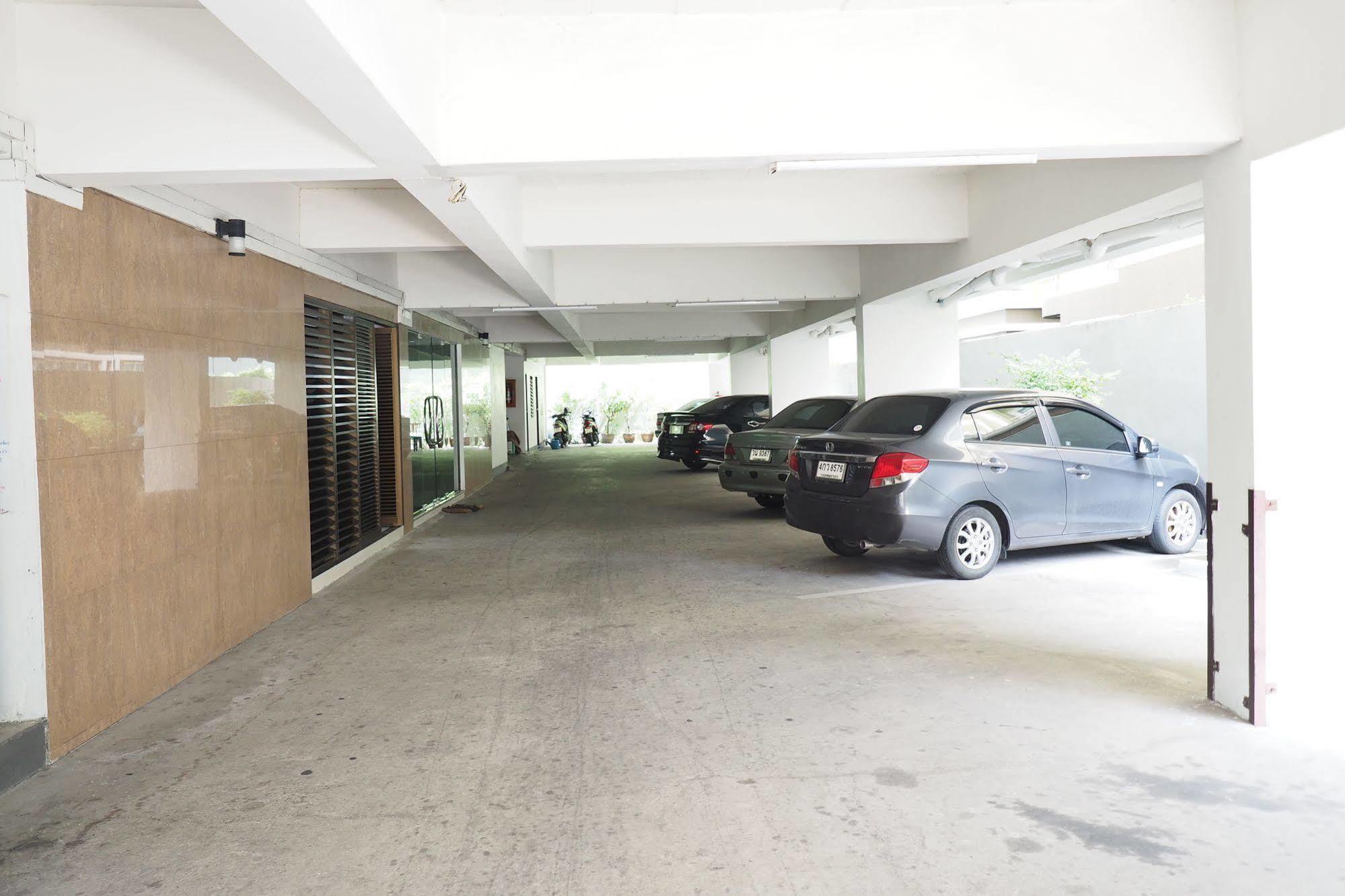 Living Naraa Place Bangkok Dış mekan fotoğraf